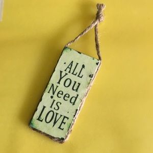 Mini Farmhouse Hanging Sign